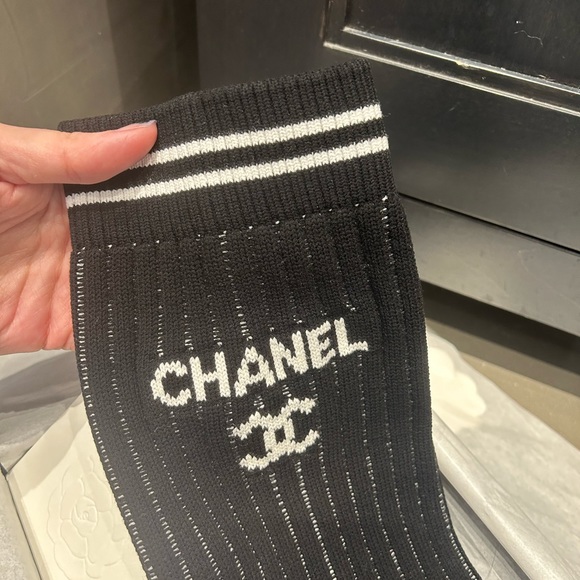 SOLD - Chanel 24C black gaiters/leg warmers. - Picture 3 of 4